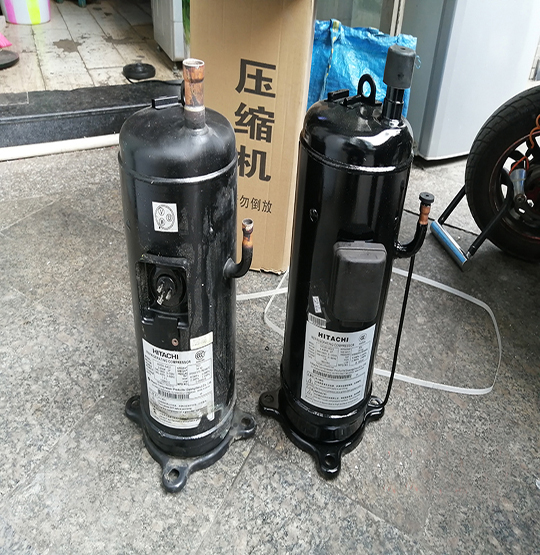 阿鲁科尔中央空调压缩机的更换维修