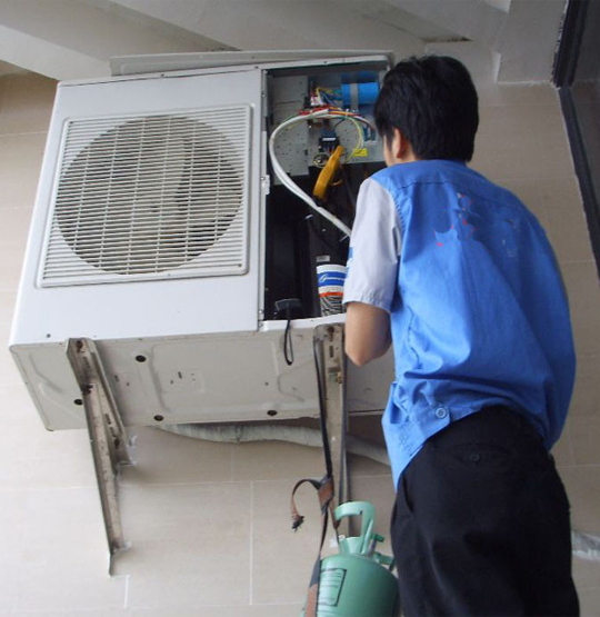 阿鲁科尔空调开机无反应维修